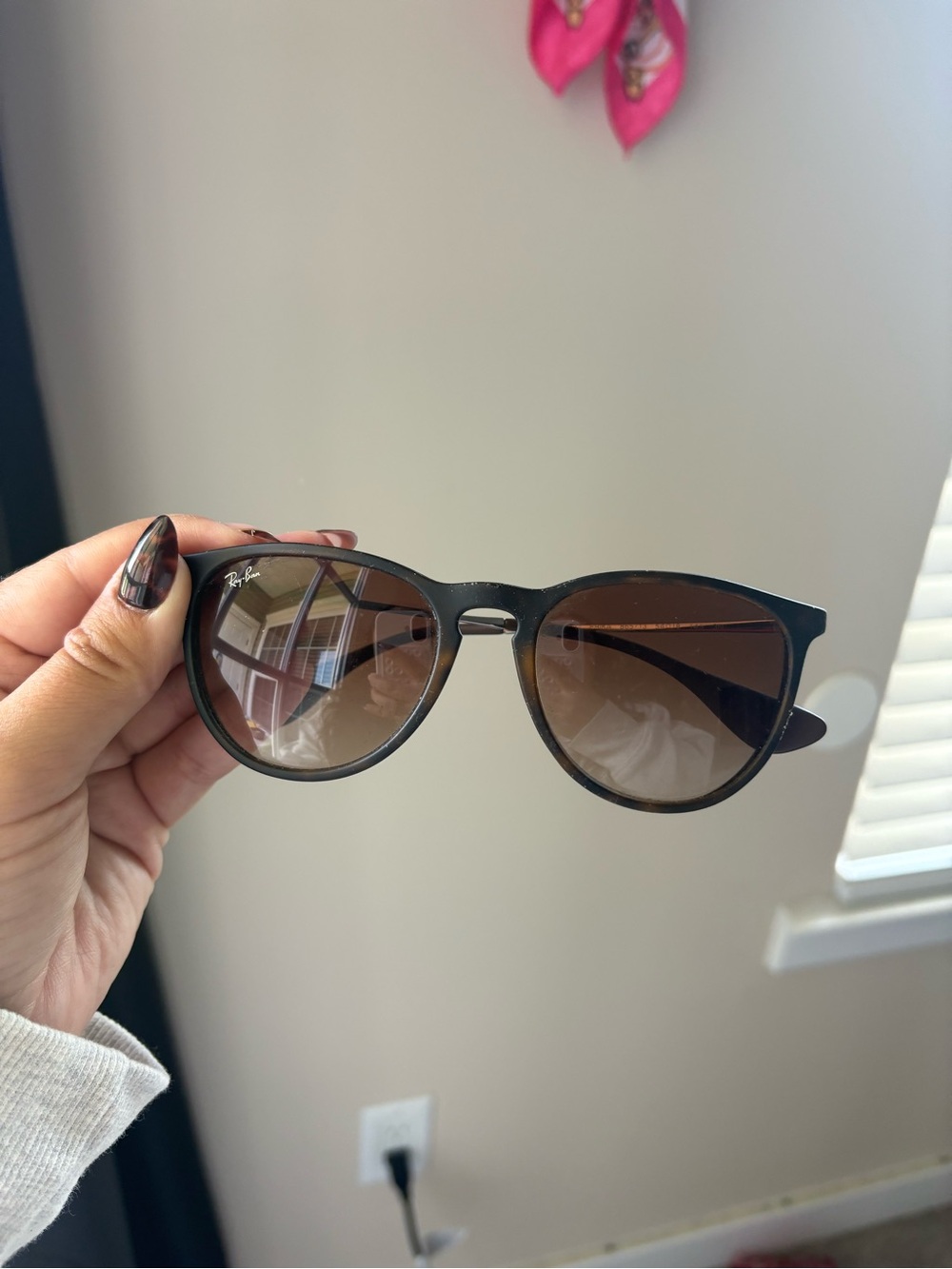 Ray-Ban Tortoiseshell Frame Sunglasses with Brown Gradient Lenses
